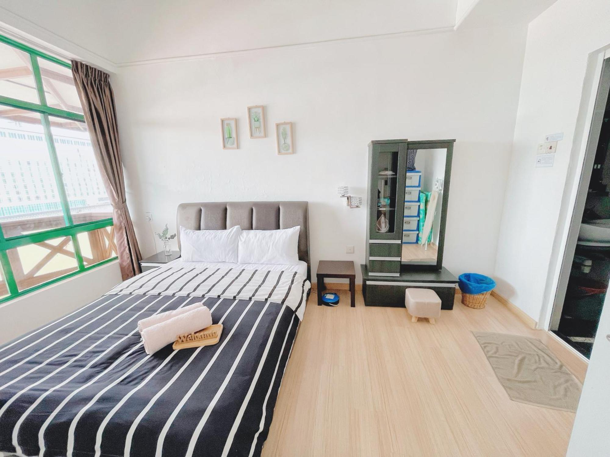 1 Bedroom Apartment, Melaka Cbd Town Center- Hosted By Private Locals Resident, Balcony With City Skyline View Or Seaview, Opposite Malls, Tv Box, 5 Minutes To Jonker Street, Zewnętrze zdjęcie
