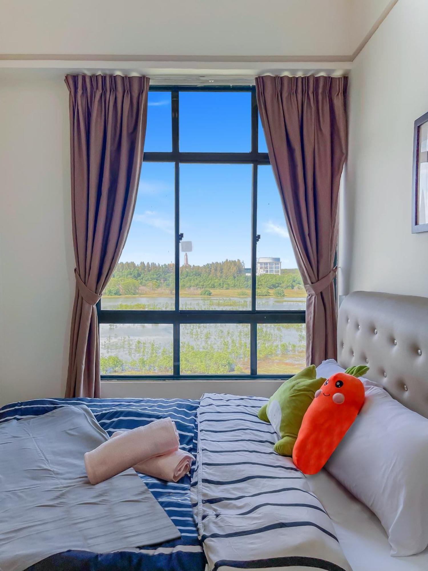1 Bedroom Apartment, Melaka Cbd Town Center- Hosted By Private Locals Resident, Balcony With City Skyline View Or Seaview, Opposite Malls, Tv Box, 5 Minutes To Jonker Street, Zewnętrze zdjęcie