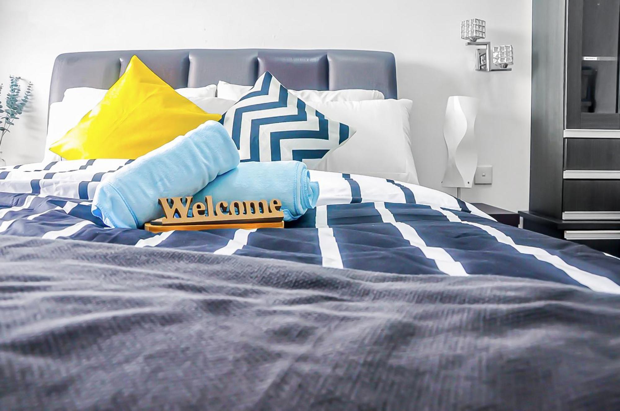1 Bedroom Apartment, Melaka Cbd Town Center- Hosted By Private Locals Resident, Balcony With City Skyline View Or Seaview, Opposite Malls, Tv Box, 5 Minutes To Jonker Street, Zewnętrze zdjęcie